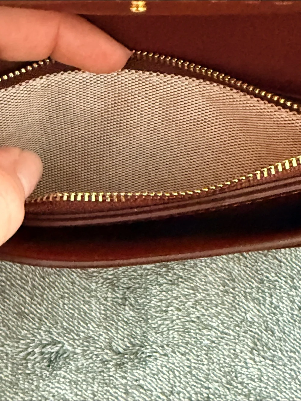 Coach 1941 rose clutch glove tanned leather